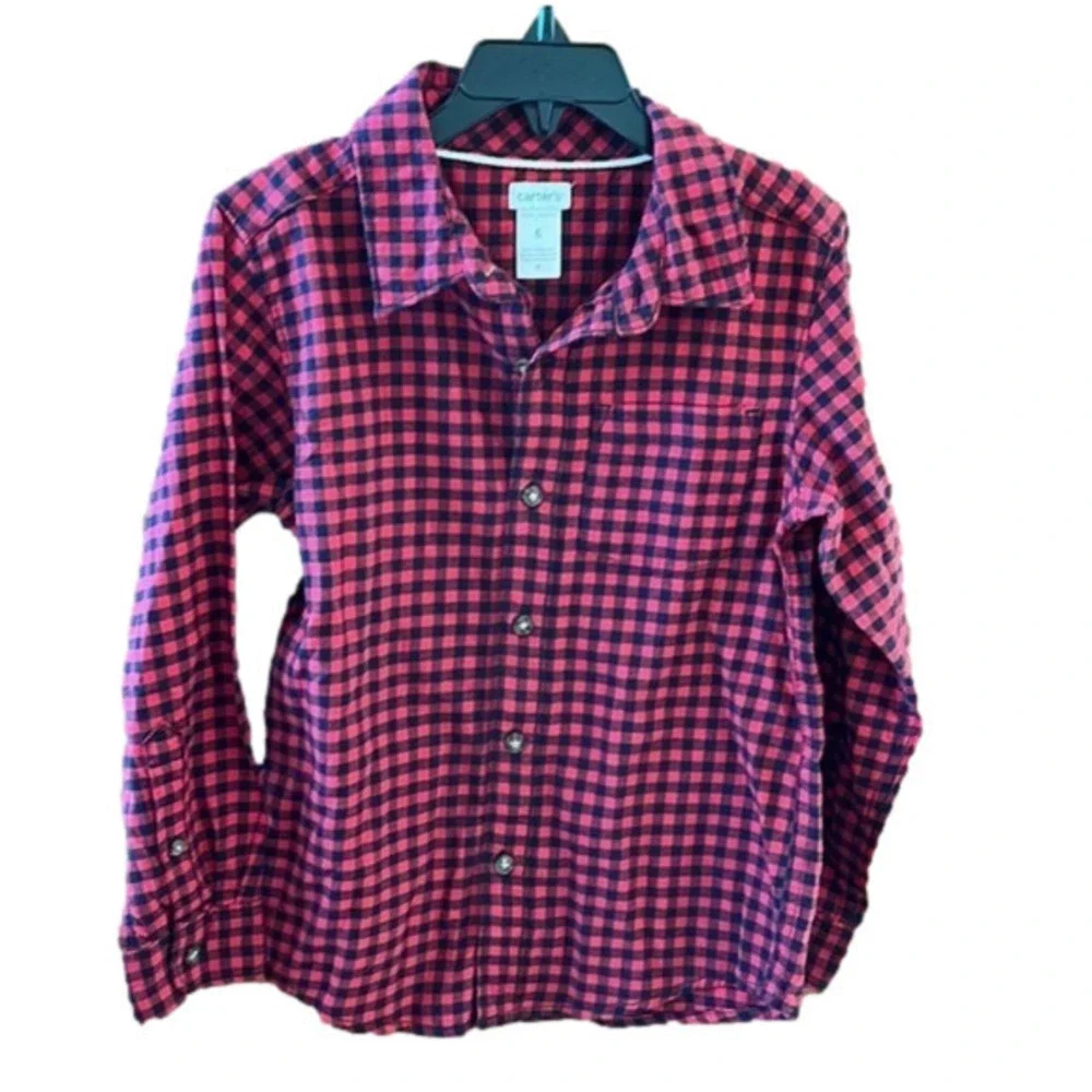 NWT Carter’s red and black checked shirt for boy size 6